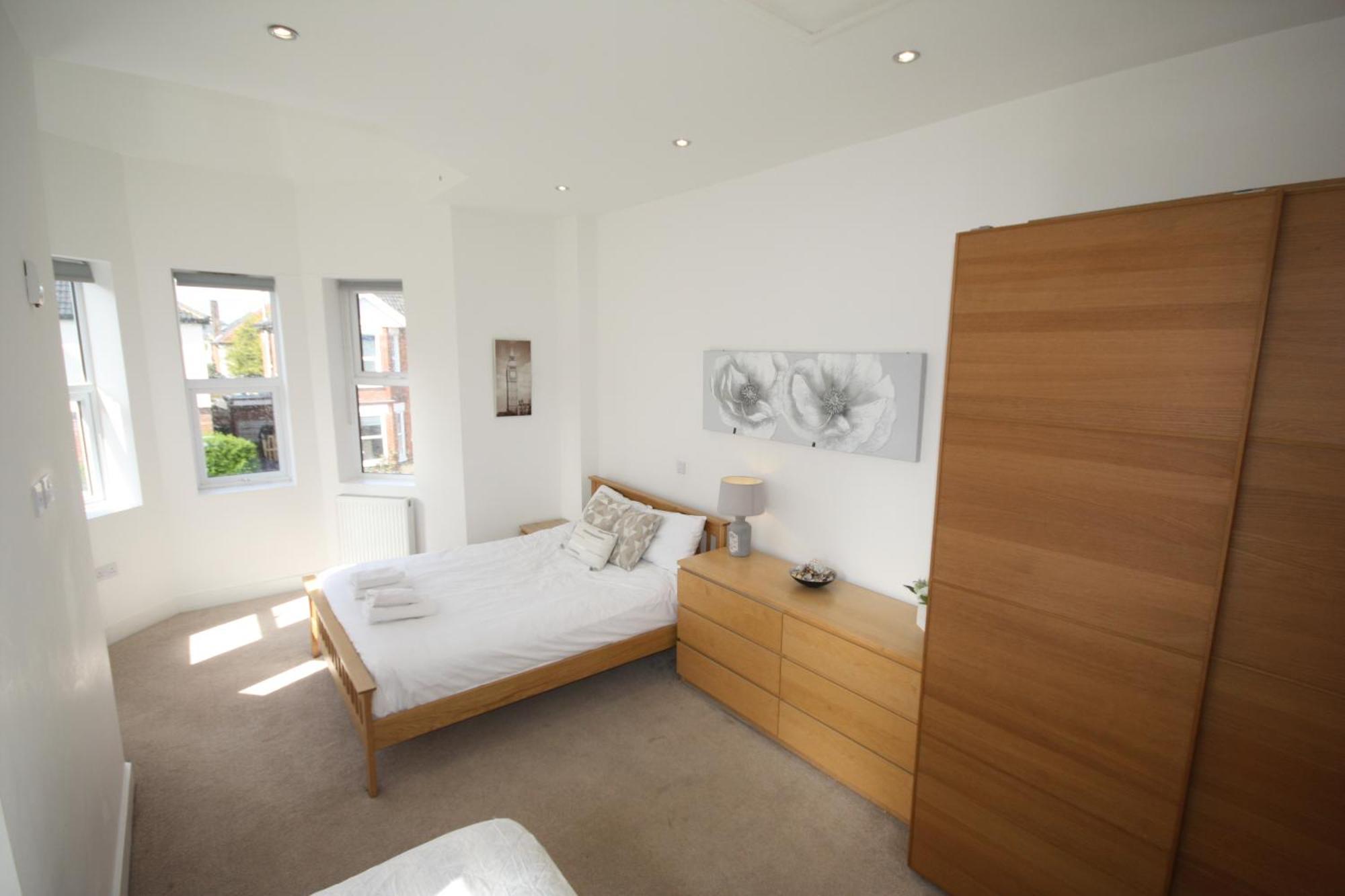 Holiday Home Hot Tub & Sauna Bornemouth Extérieur photo