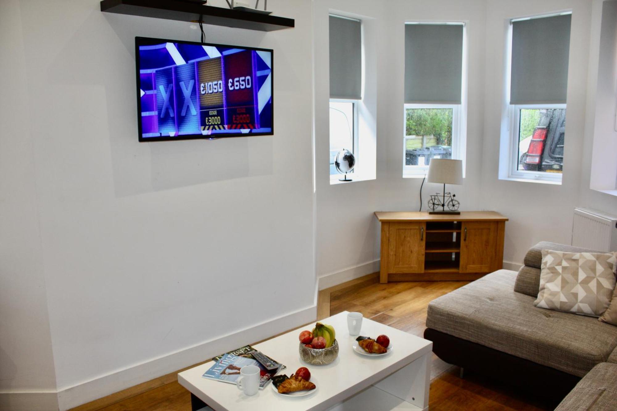 Holiday Home Hot Tub & Sauna Bornemouth Extérieur photo