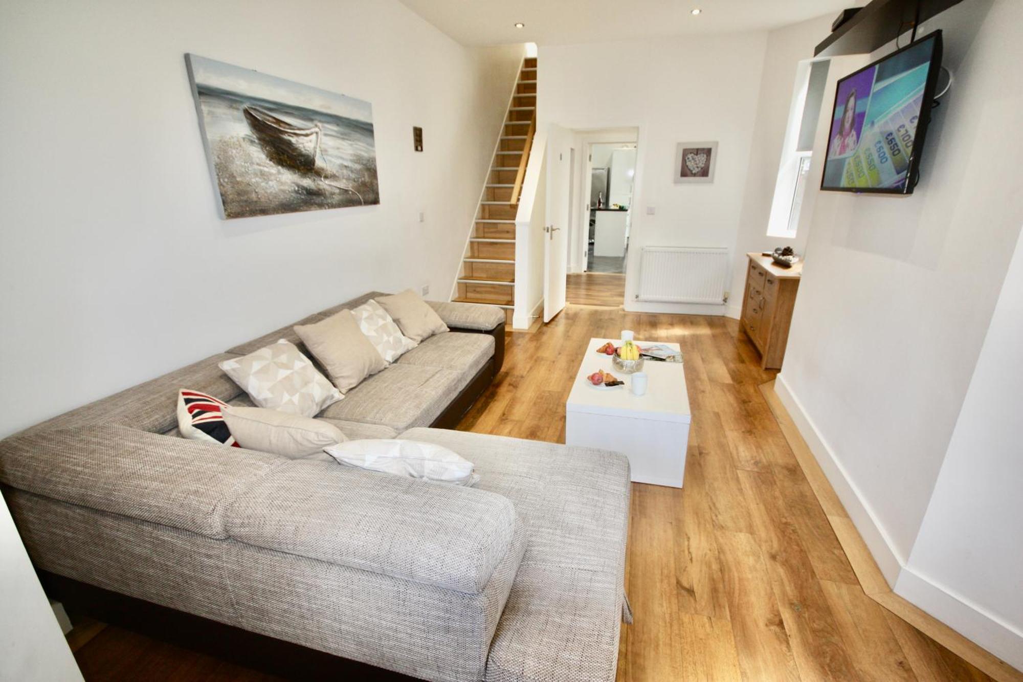 Holiday Home Hot Tub & Sauna Bornemouth Extérieur photo